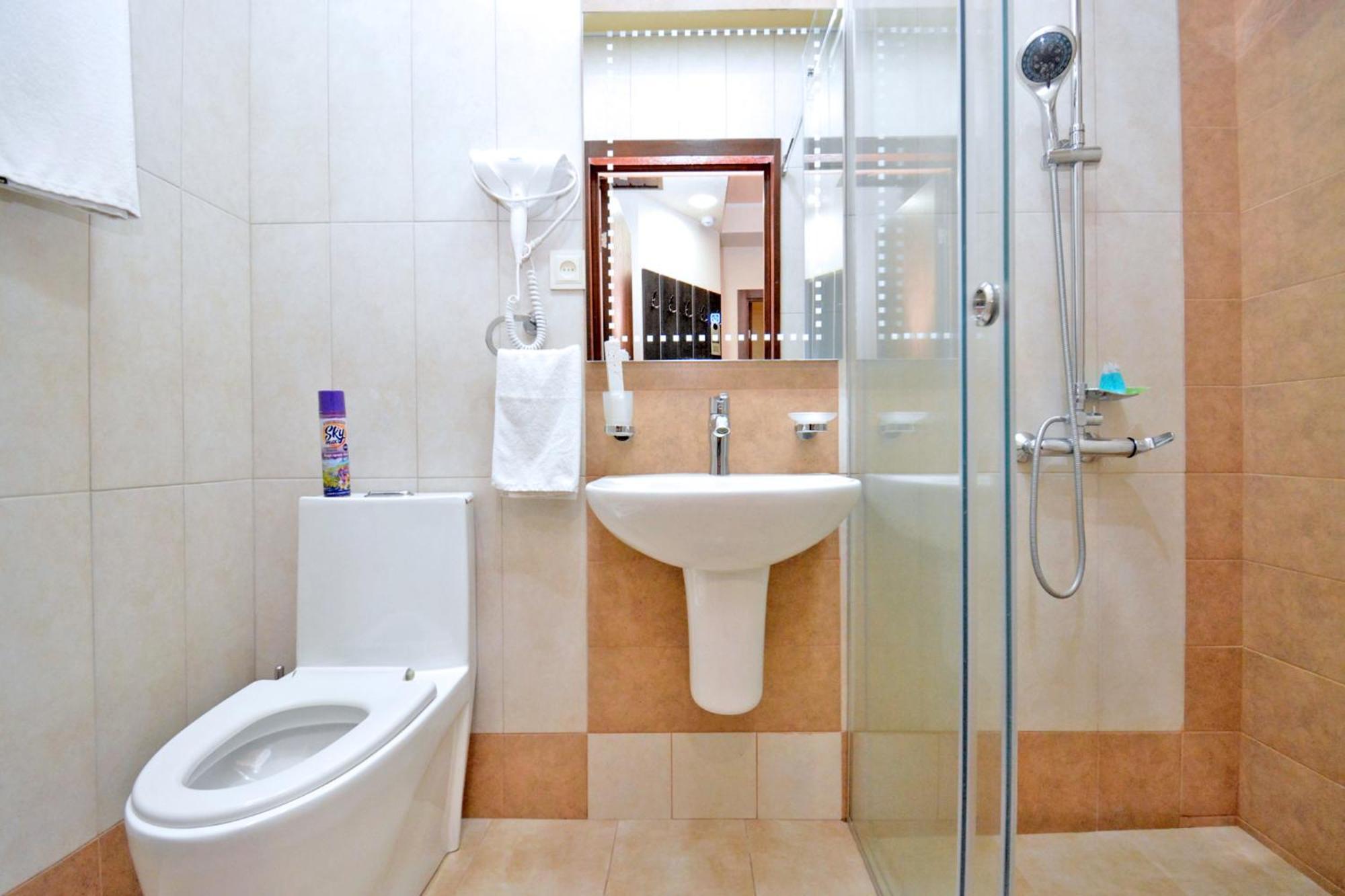 Partez Hotel เยเรวาน ภายนอก รูปภาพ